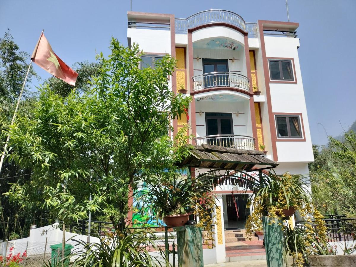 Flying Horse B & B Sa Pa Exterior photo